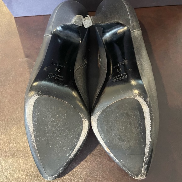 Prada - Picture 4 of 5